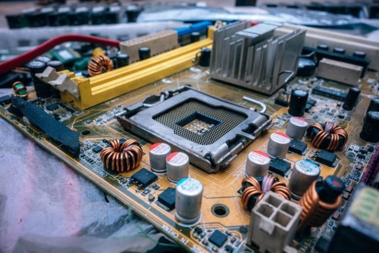 Pengertian Motherboard Fungsi Jenis Komponen Dan Cara Kerja